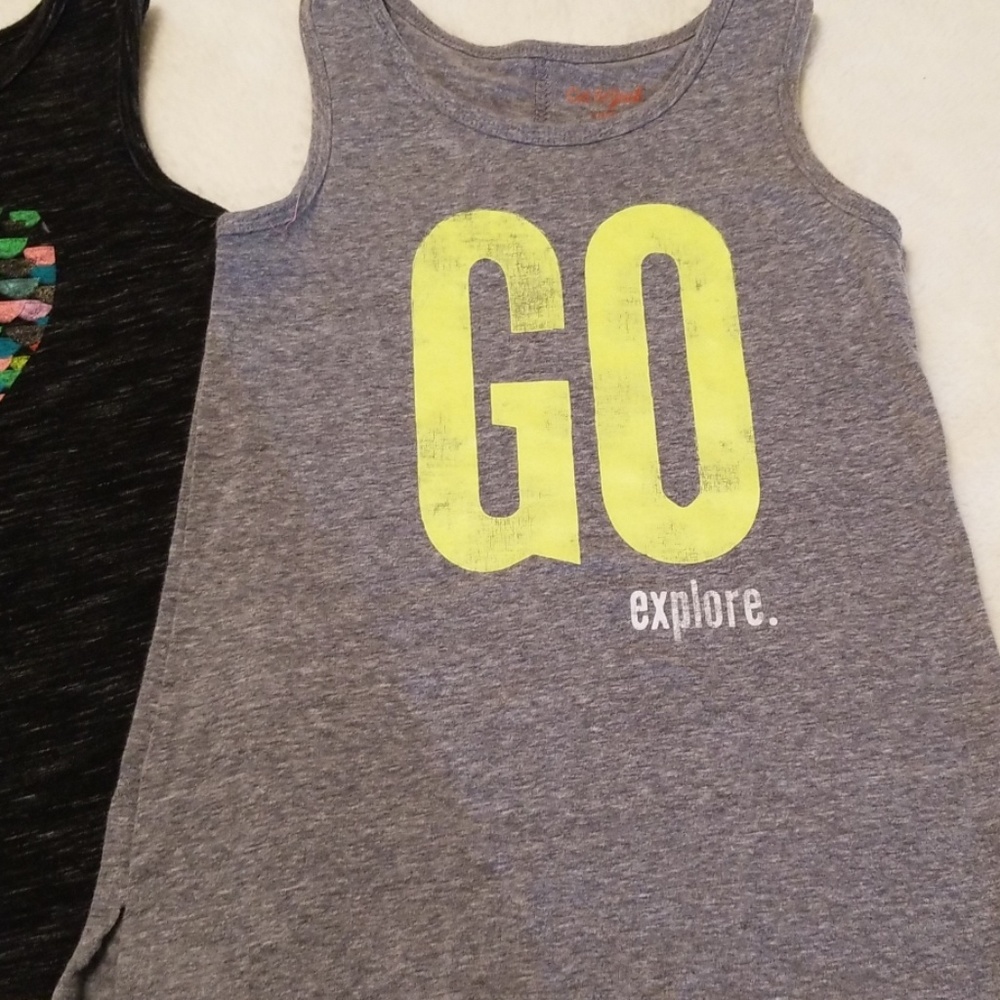 Tank tops - Picture 3 of 3